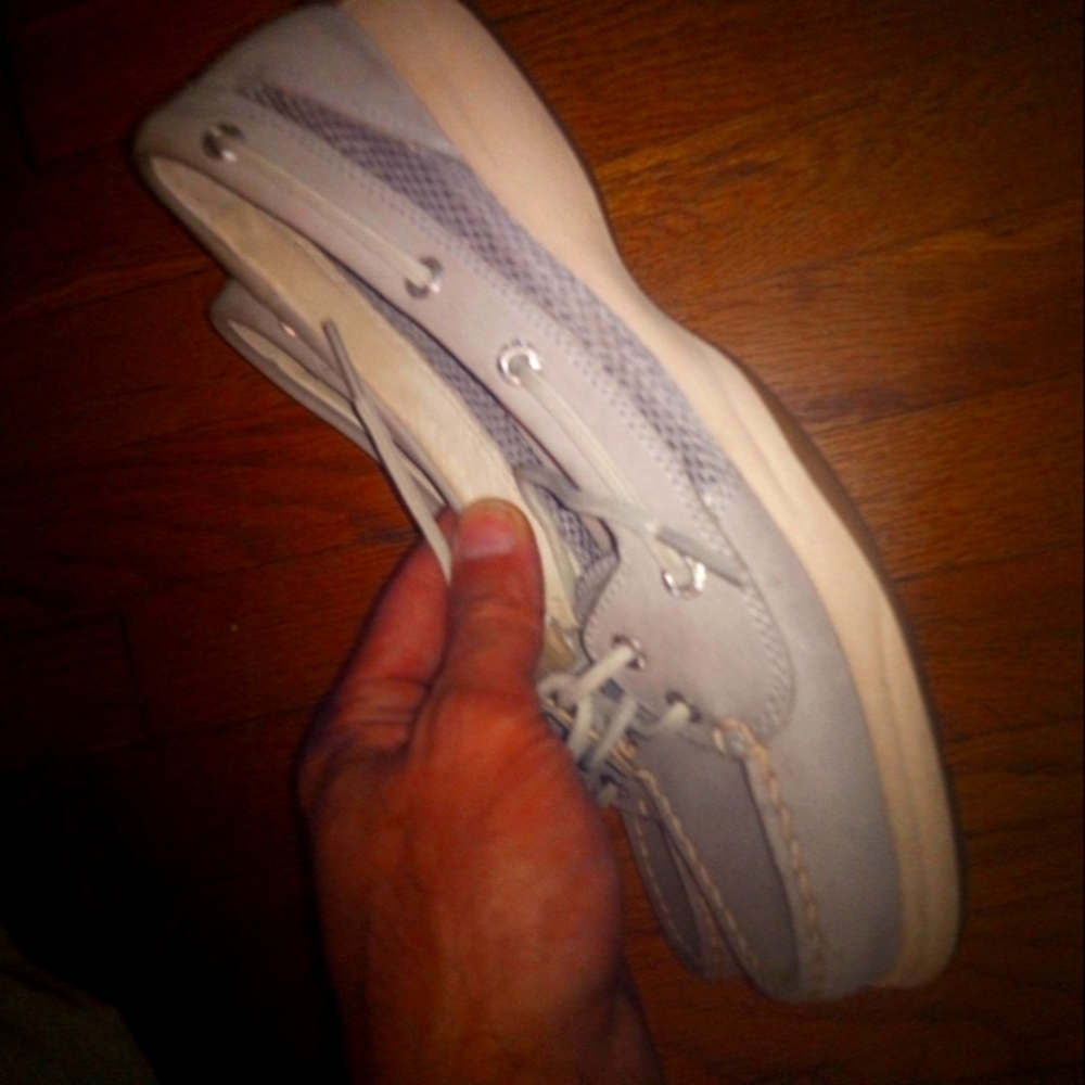 Sperry top sliders